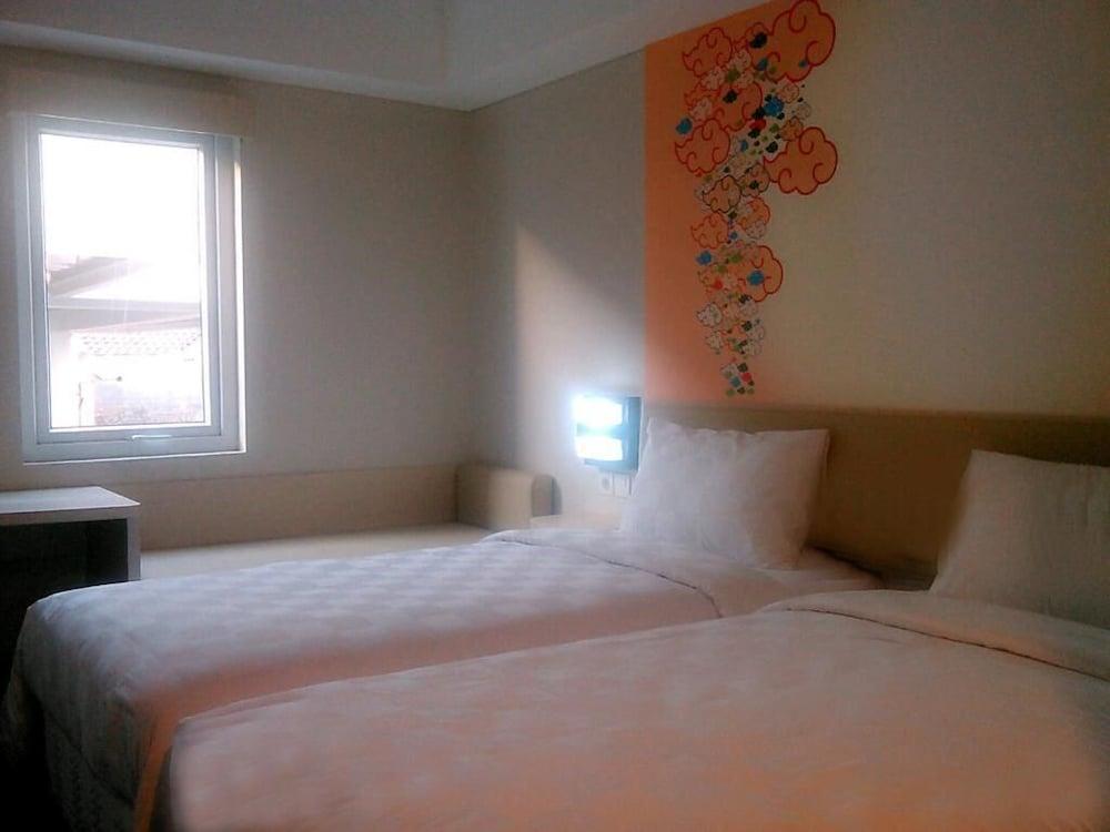 Cordela Hotel Cirebon Dış mekan fotoğraf