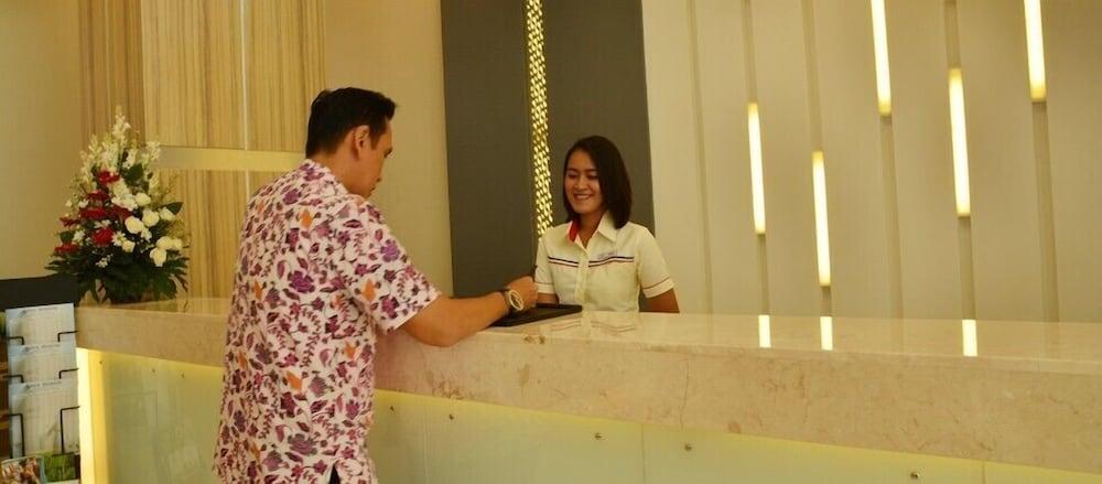 Cordela Hotel Cirebon Dış mekan fotoğraf